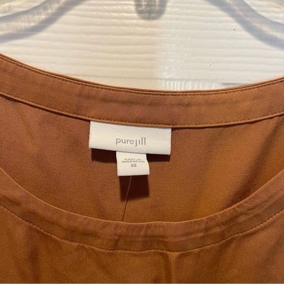 Pure Jill Women’s Sz XS  Short Sleeve Top Saffron Rust Minimalist Basic Quality - Picture 3 of 8
